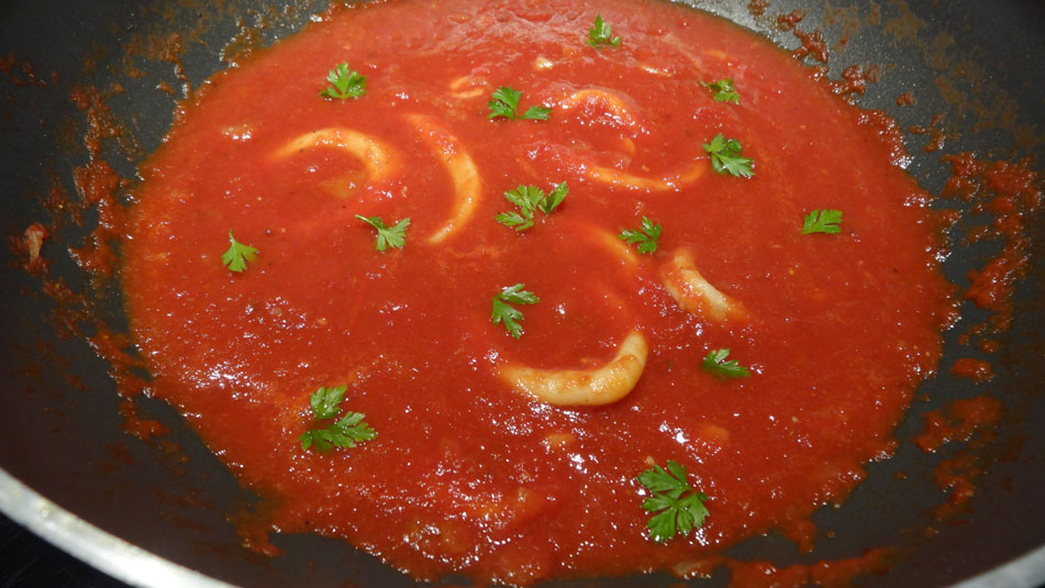 calamars à la tomate